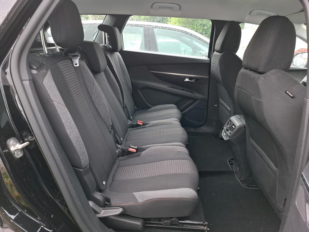 Peugeot 5008 BlueHDi 130ch S&S EAT8 Active Pack 2022