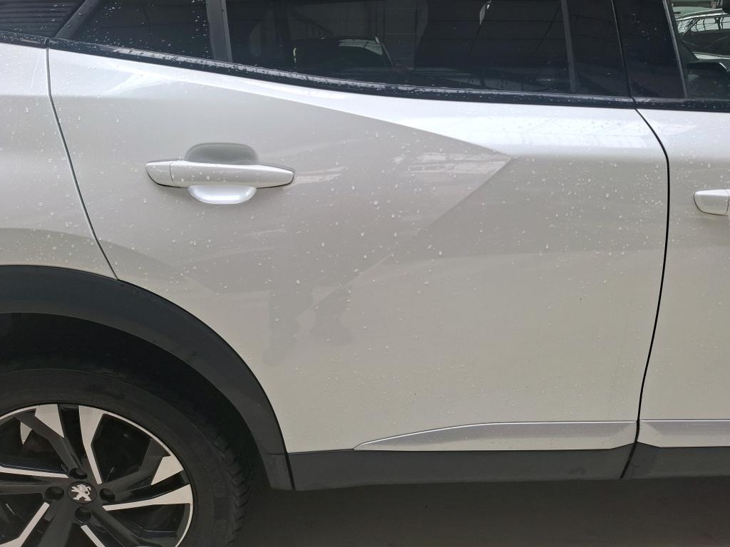 Peugeot 2008 PureTech 130 S&S EAT8 GT 2022
