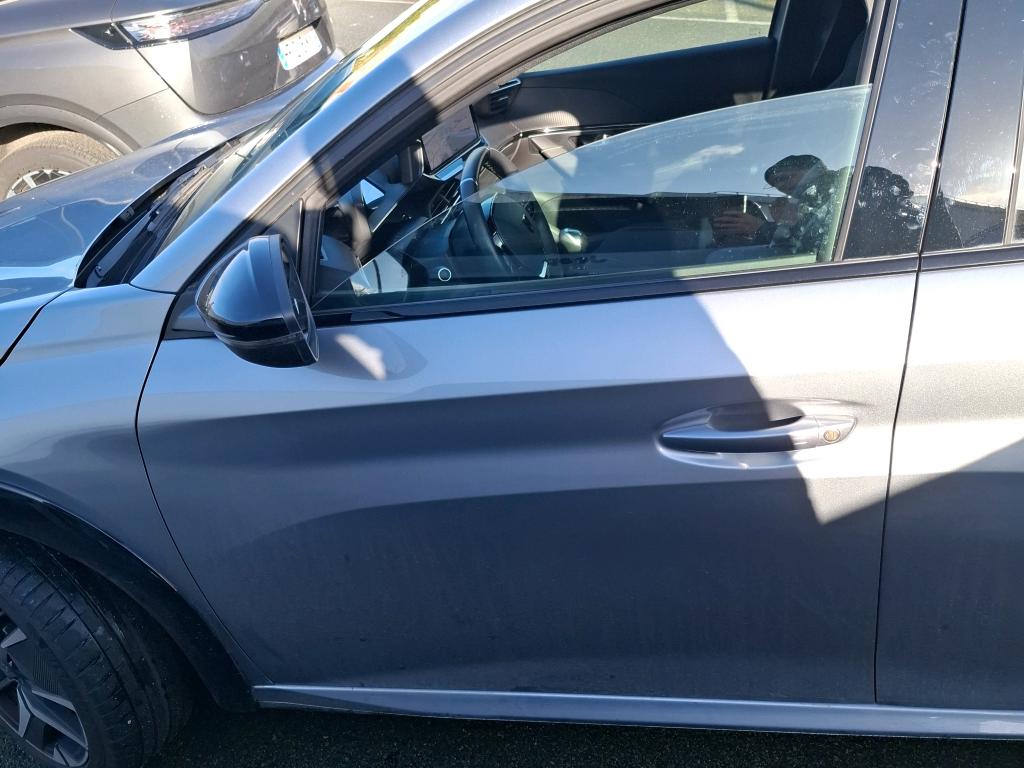 Peugeot 208 PureTech 100 S&S BVM6 GT 2024