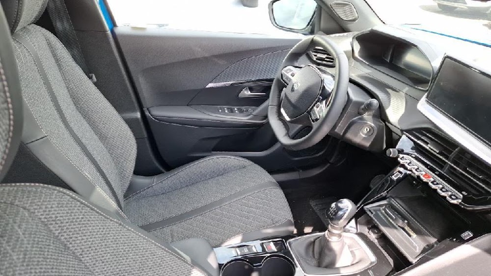 Foto Peugeot 2008 15