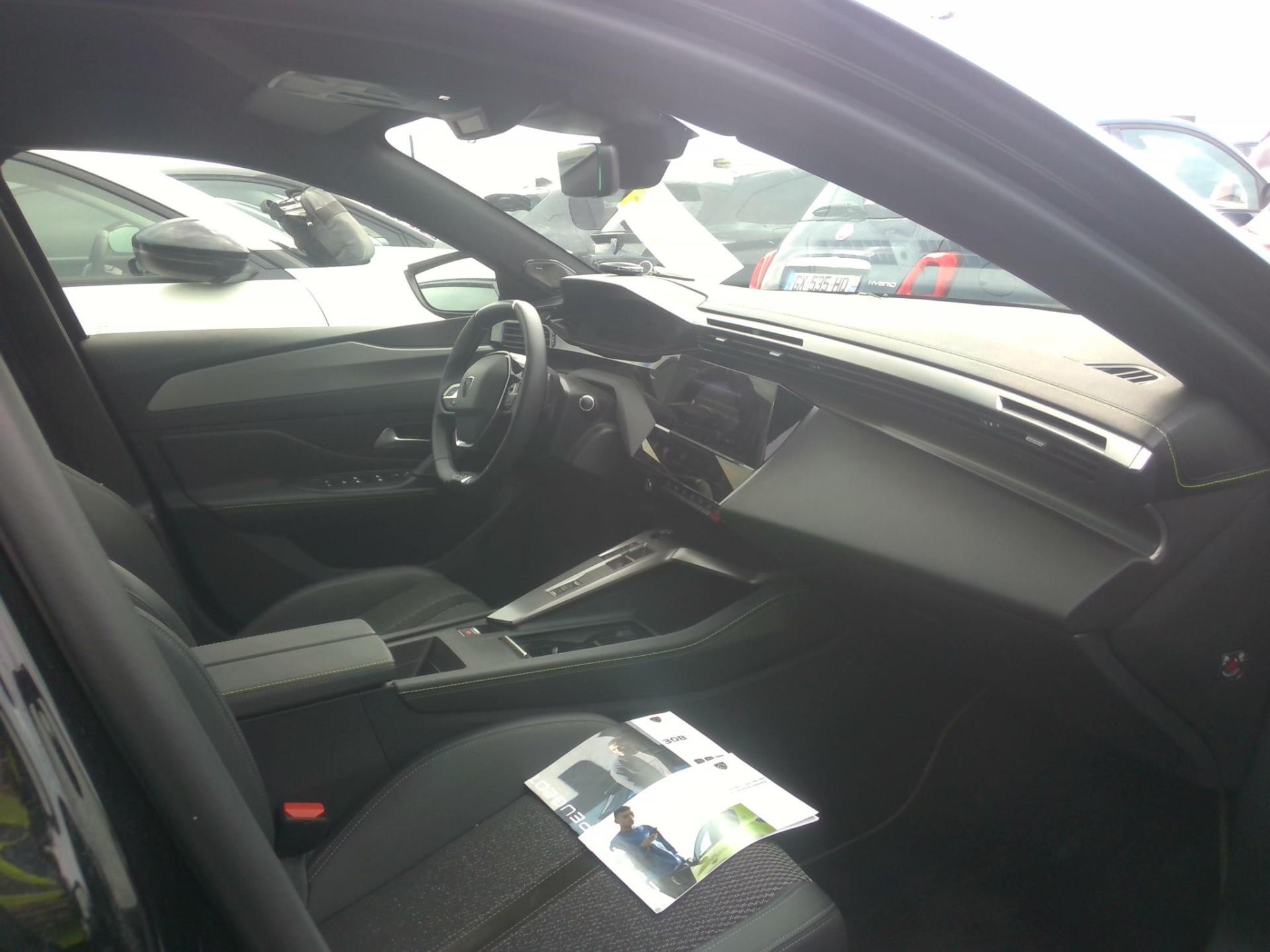 Peugeot 308 SW PHEV 225 e-EAT8 GT 2024