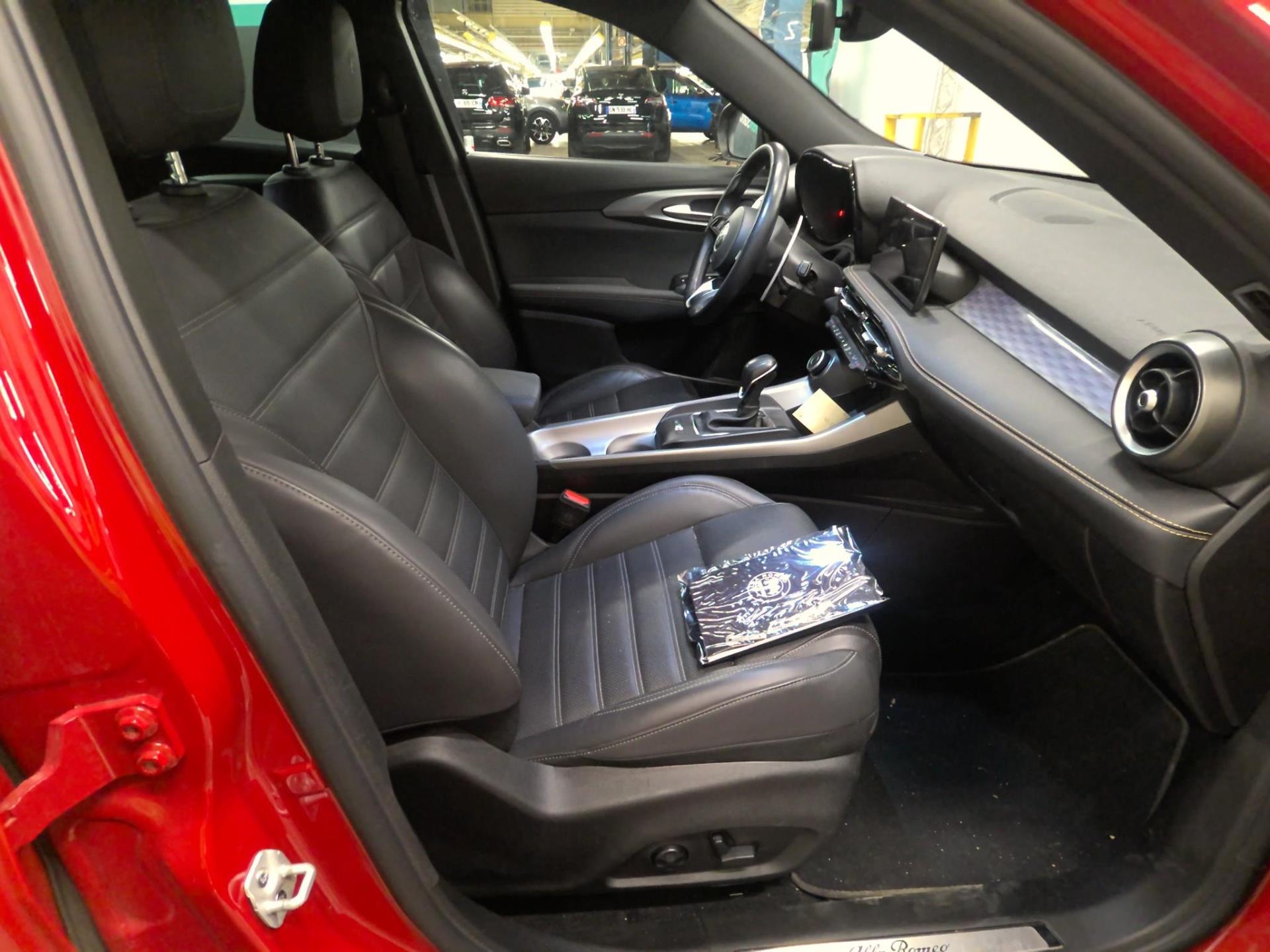 ALFA ROMEO Tonale 1.5 Hybrid 160 ch VGT TCT7 Veloce 2024