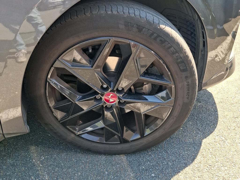 DS DS 4 BlueHDi 130 EAT8 Performance Line 2024