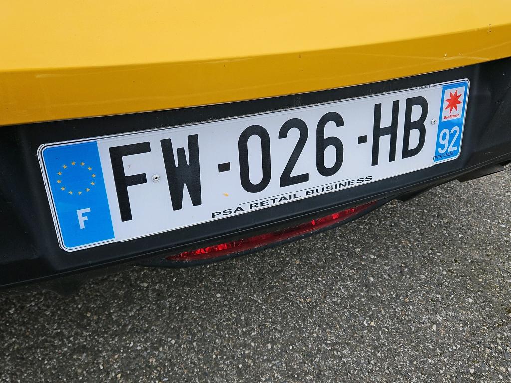Peugeot 208 BlueHDi 100 S&S BVM6 Style 2021