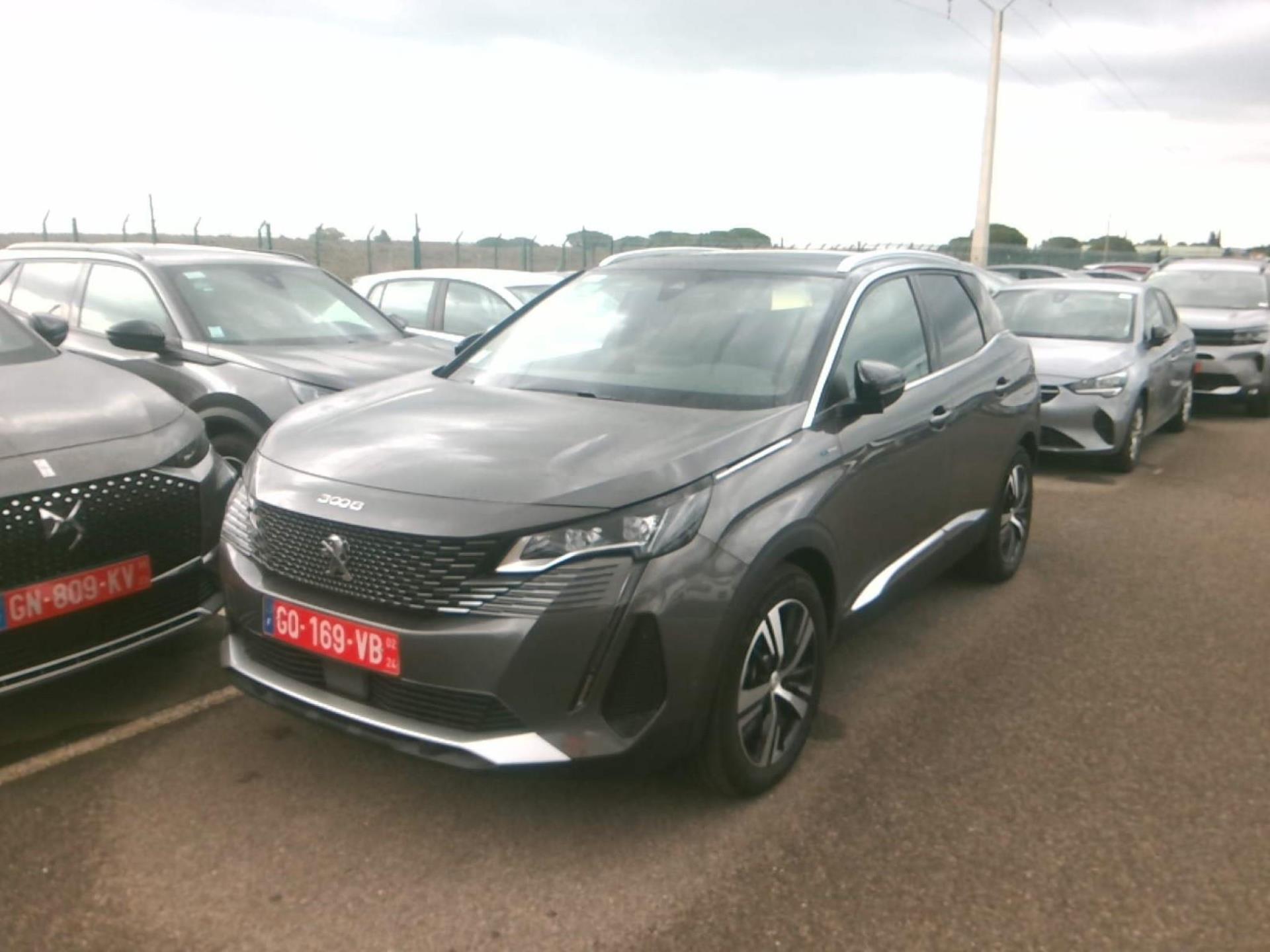 NV 3008 SUV