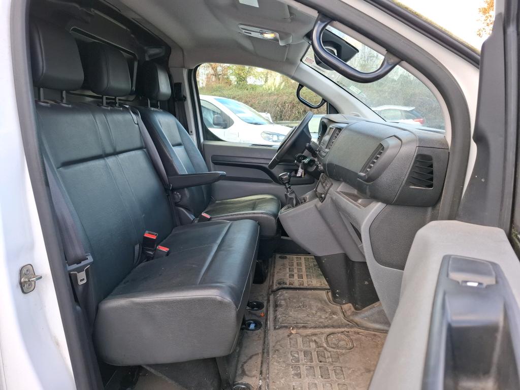 Peugeot EXPERT FGN TOLE STANDARD 2.0  BLUEHDI 120 S&S BVM6 PREMIUM 2018