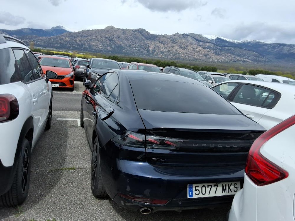 Foto Peugeot 508 Hybrid 7