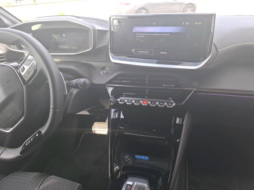 Peugeot 208 Hybrid 136 e-DCS6 GT 2025