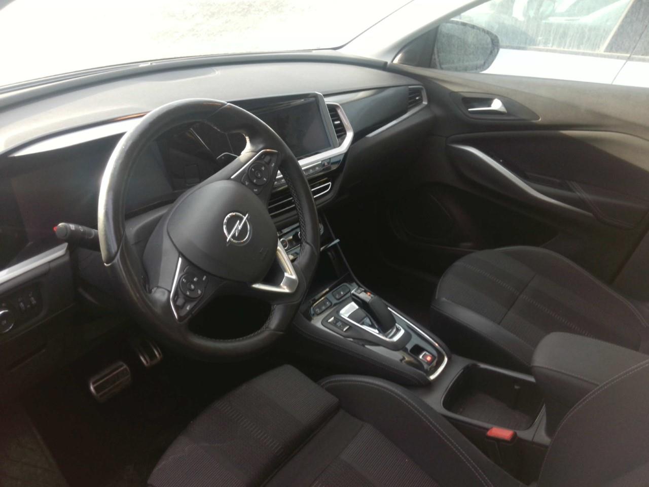 Foto Opel Grandland PHEV 3