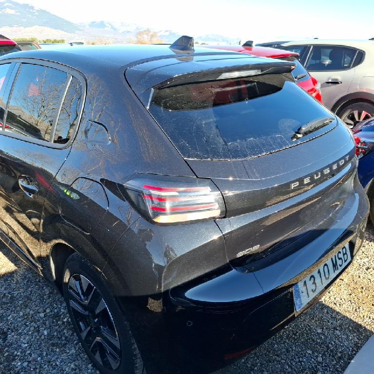 Foto Peugeot 208 6