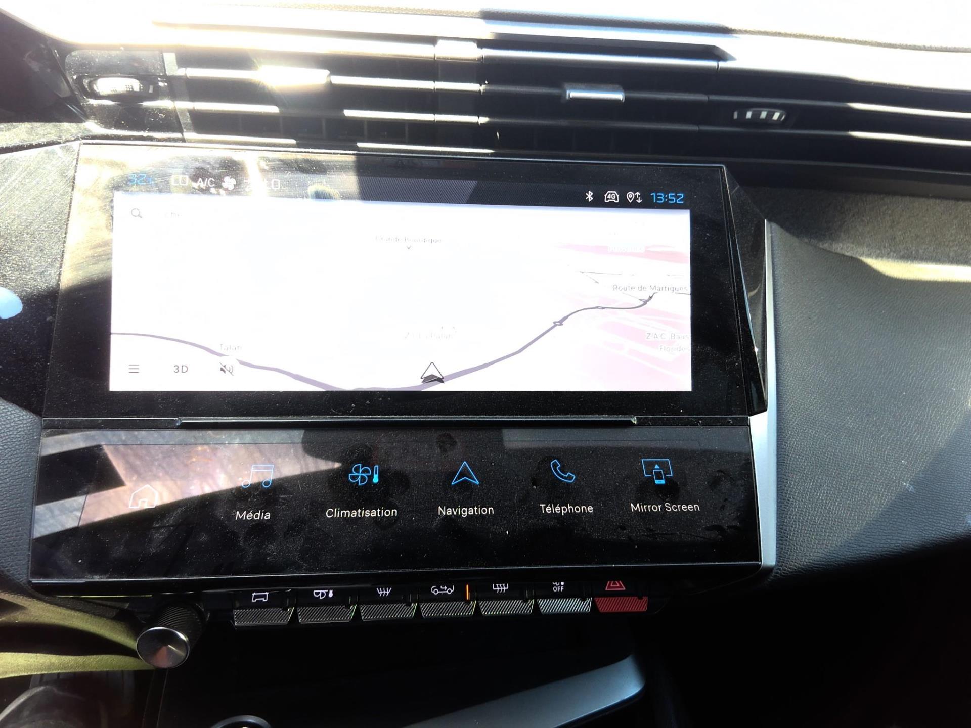 Peugeot 408 Hybrid 136 e-DCS6 Allure 2025