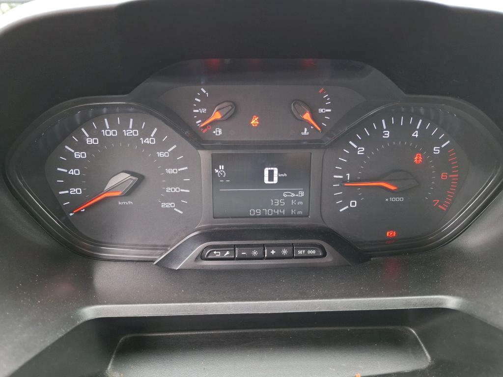 Peugeot PARTNER FOURGON STANDARD 650 KG BLUEHDI 100 S&S BVM5 PREMIUM 2021