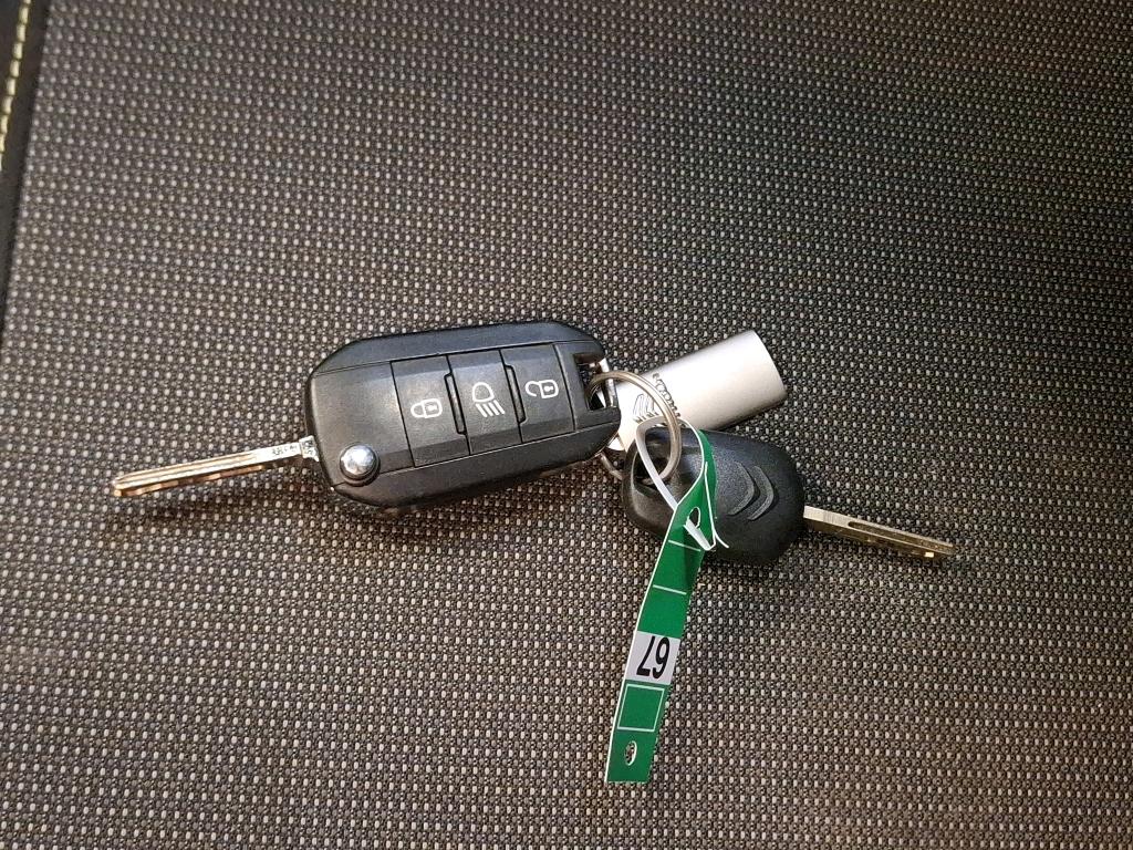 Citroen C3 SOCIETE BLUEHDI 100 S&S BVM6 FEEL BUSINESS R 2021