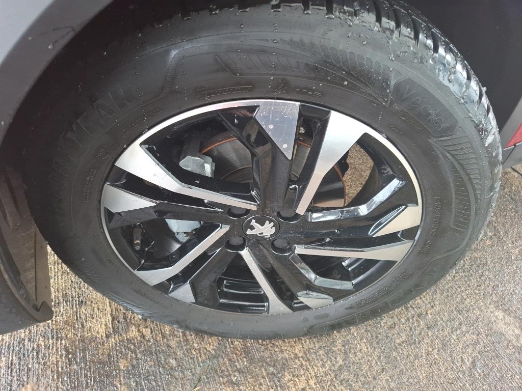 Peugeot 2008 PureTech 130 S&S BVM6 Allure Pack 2022