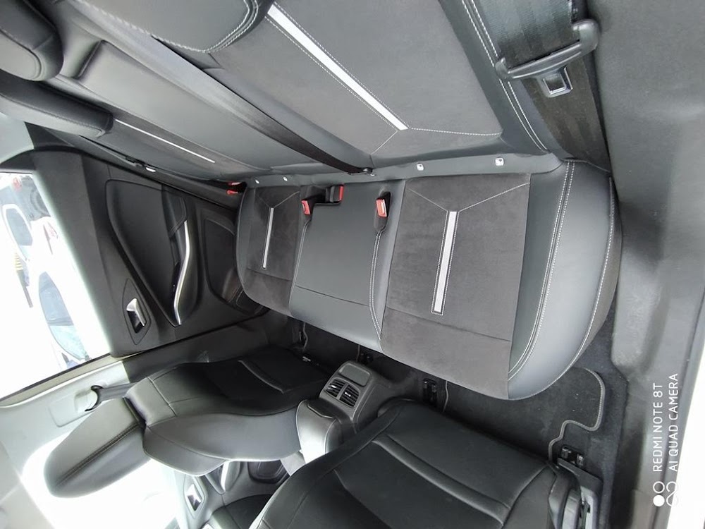 Foto Opel Grandland PHEV 10