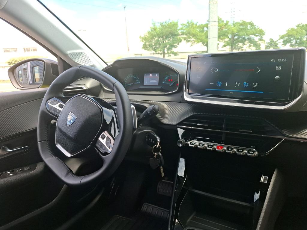 Peugeot 208 Hybrid 110 ch e-DCS6 Style 2025