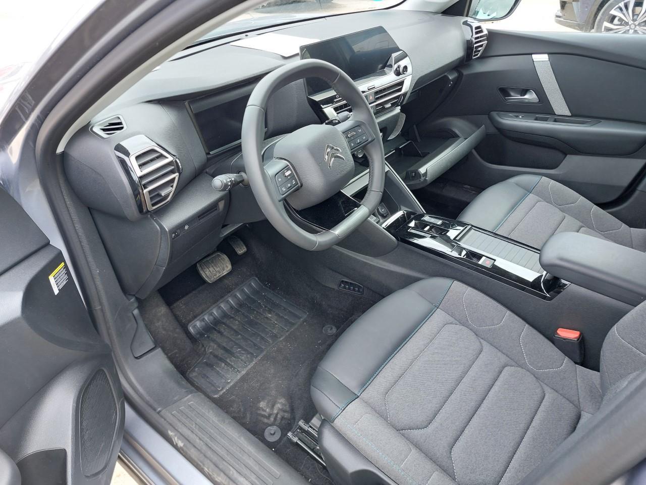 Foto Citroën C4 X 7