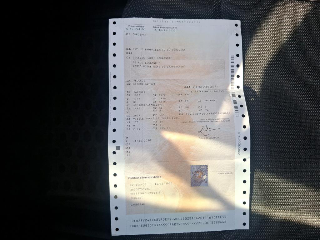 Peugeot PARTNER FOURGON STANDARD 650 KG BLUEHDI 75 BVM5 PREMIUM 2020