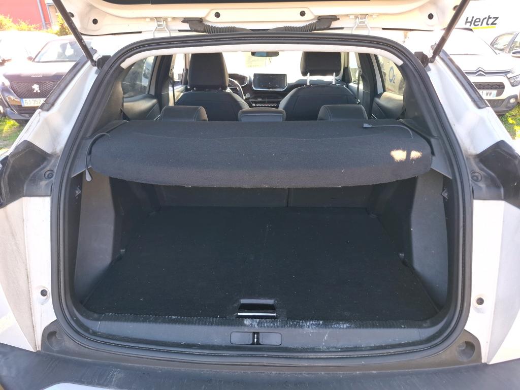 Peugeot 2008 BlueHDi 130 S&S EAT8 Allure Business 2021