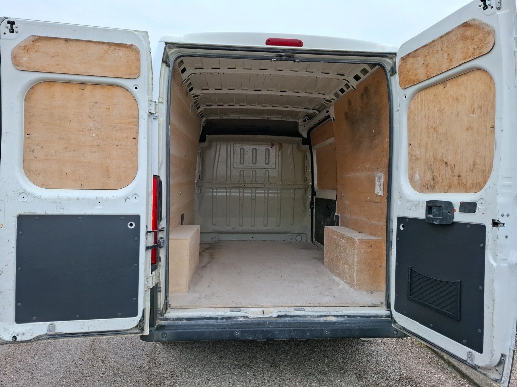 Peugeot BOXER TOLE 330 L2H2 BLUEHDI 120 S&S PREMIUM 2020