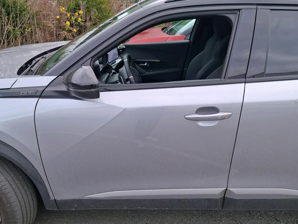 Peugeot 2008 PureTech 130 S&S EAT8 GT 2024