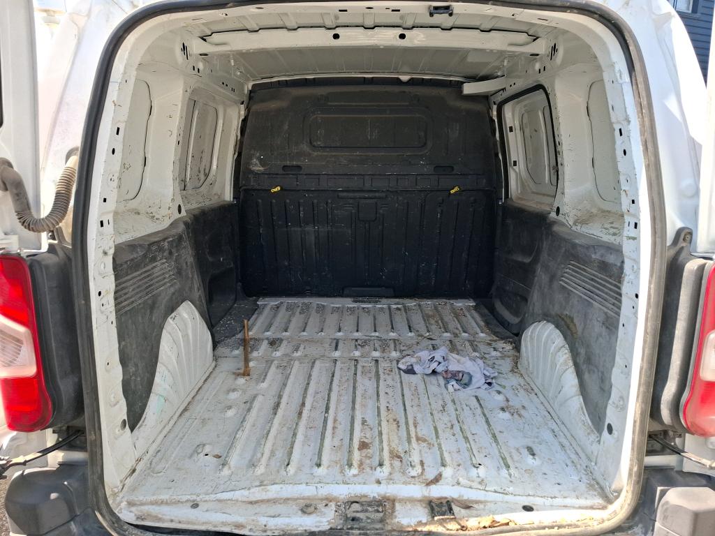 Peugeot PARTNER FOURGON STANDARD 650 KG BLUEHDI 100 S&S BVM5 PREMIUM 2019