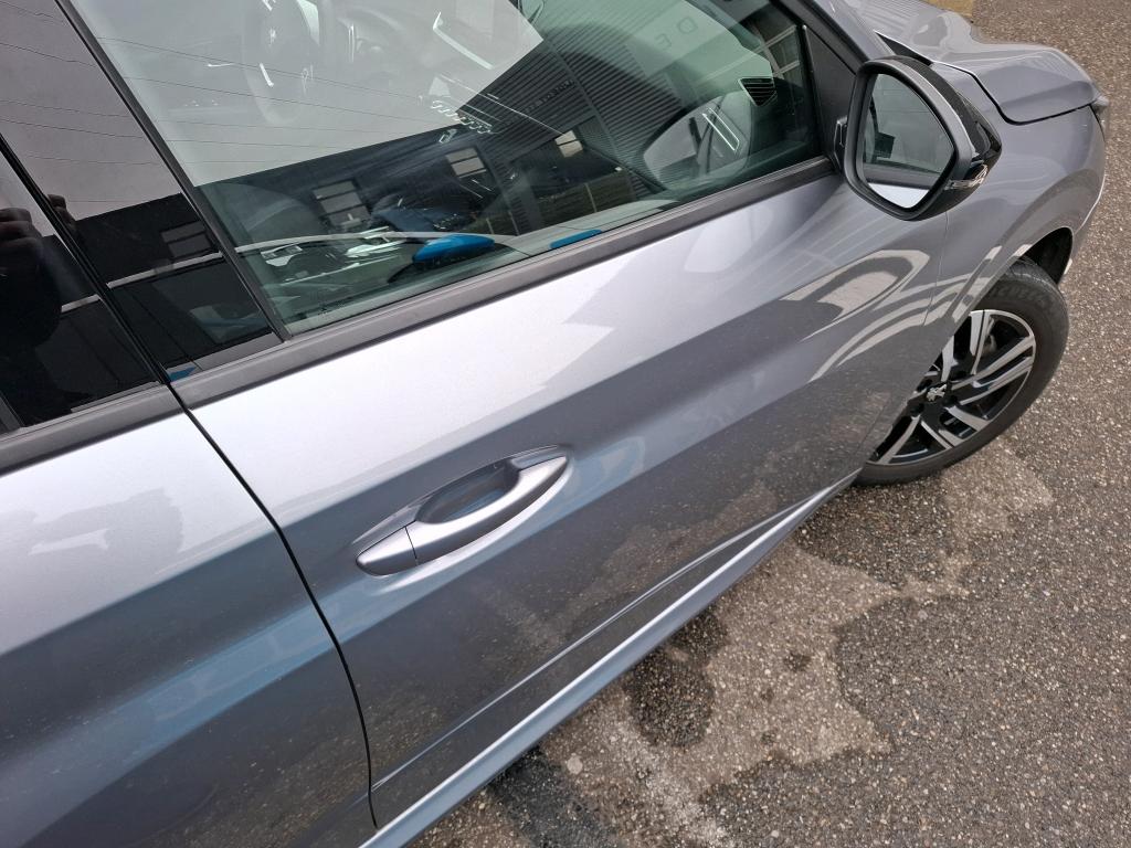 Peugeot 208 PureTech 100 S&S EAT8 Allure 2022