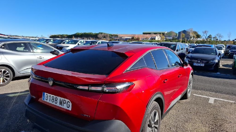 Foto Peugeot 408 5