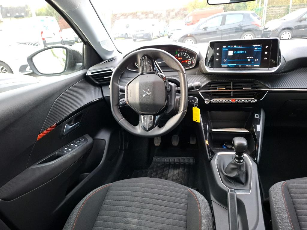Peugeot 208 II 
