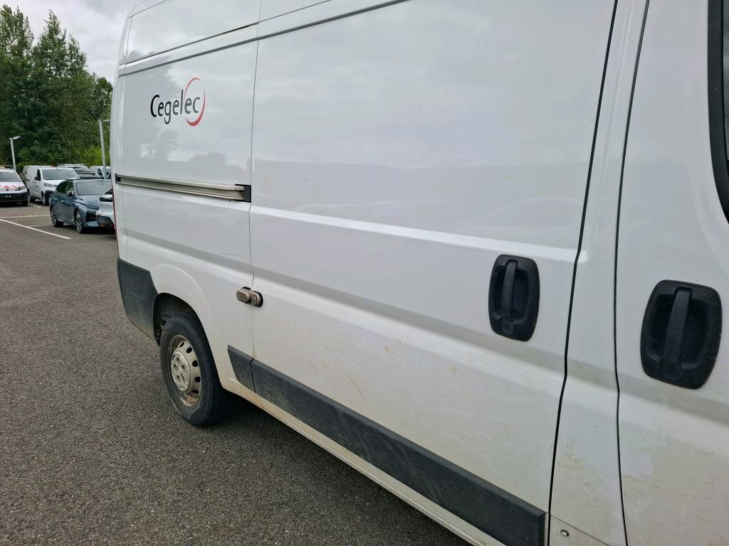 Peugeot BOXER TOLE 333 L2H2 BLUEHDI 120 S&S ASPHALT 2022
