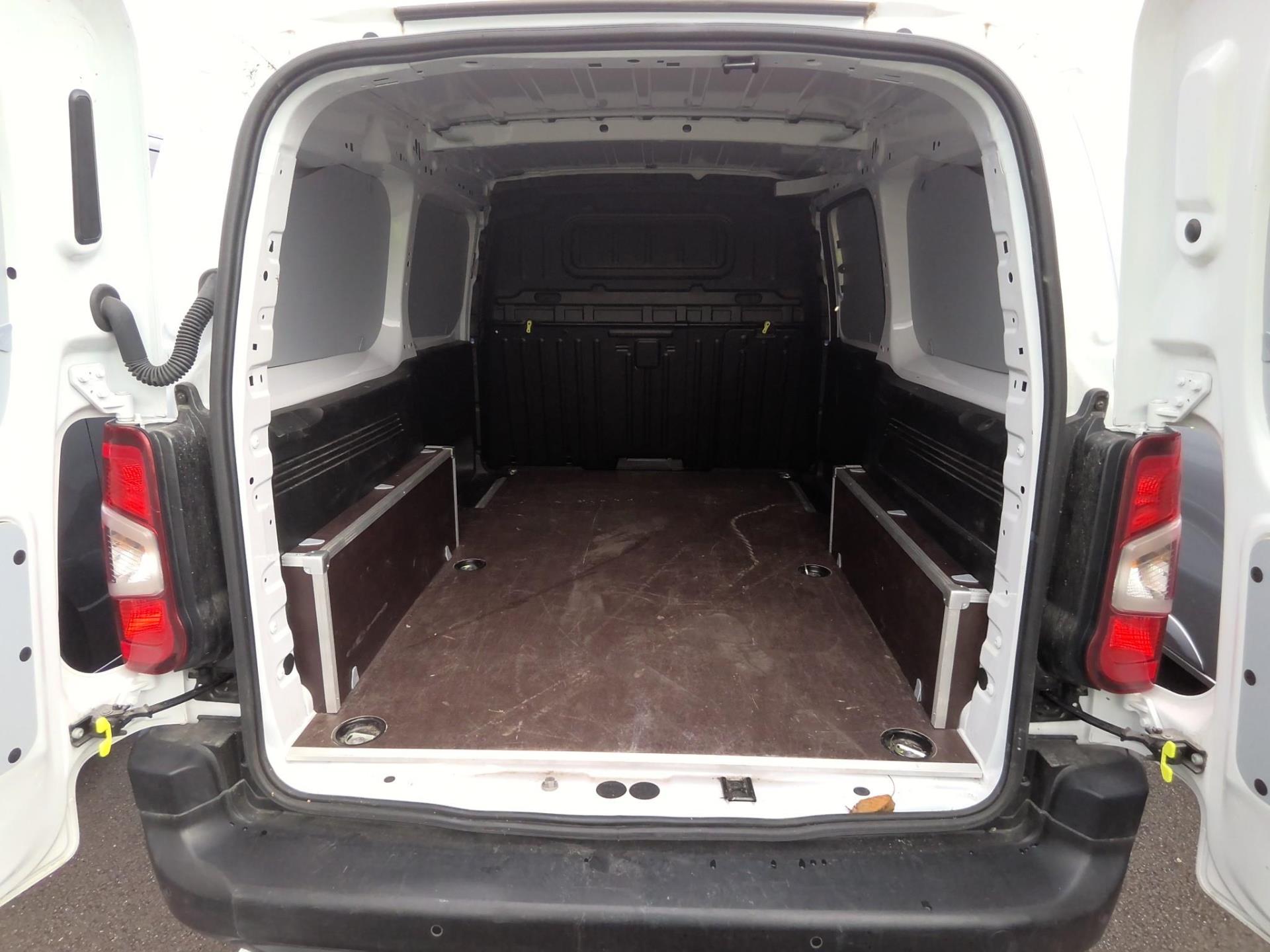 Peugeot PARTNER FOURGON XL 950 KG BLUEHDI 100 S&S BVM6  2024