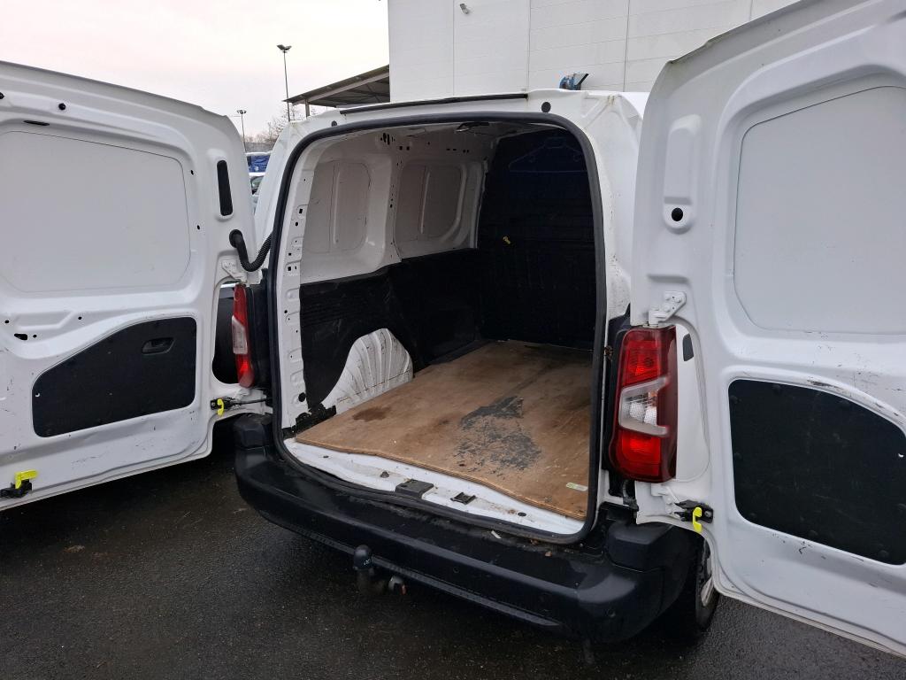 Peugeot PARTNER FOURGON STANDARD 650 KG BLUEHDI 130 S&S EAT8 ASPHALT 2020