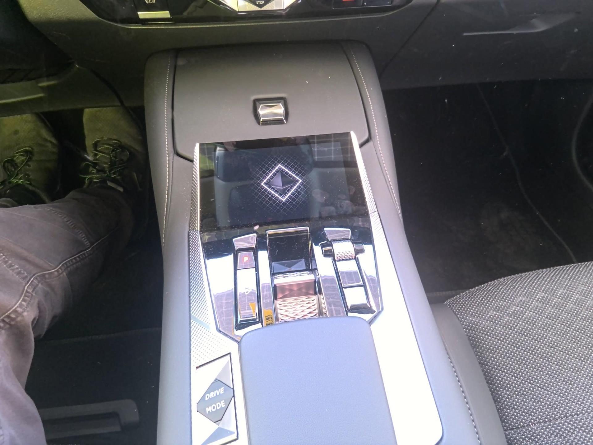 DS DS 4 Hybride E-Tense 225 EAT8 Bastille 2024