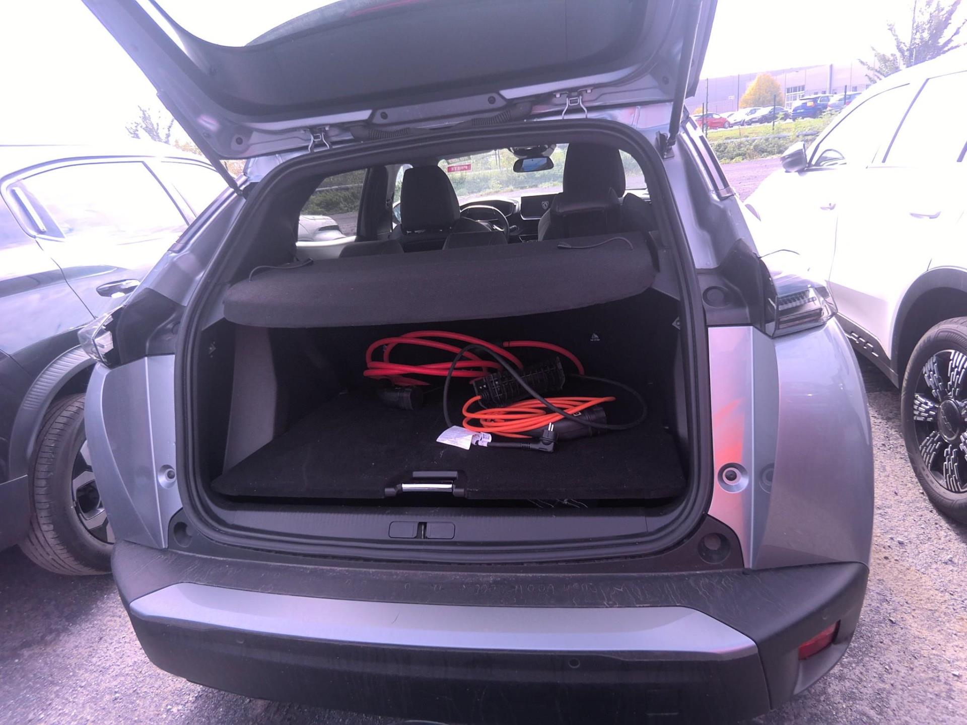Peugeot 2008 Electrique 156 ch 54 kWh GT 2025