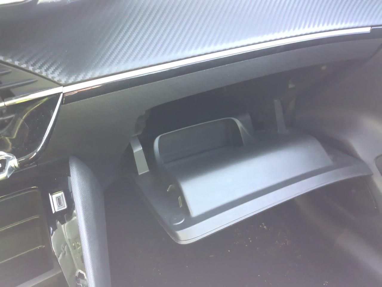 Foto Peugeot 208 9