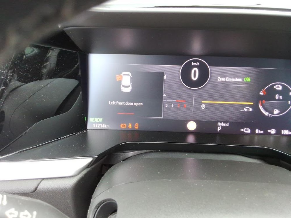 Foto Opel Grandland PHEV 3