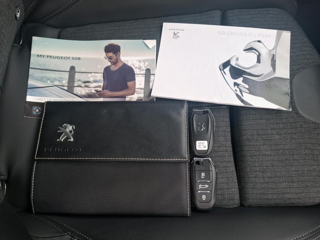 Peugeot 508 Hybrid 225 e-EAT8 Allure Business 2021