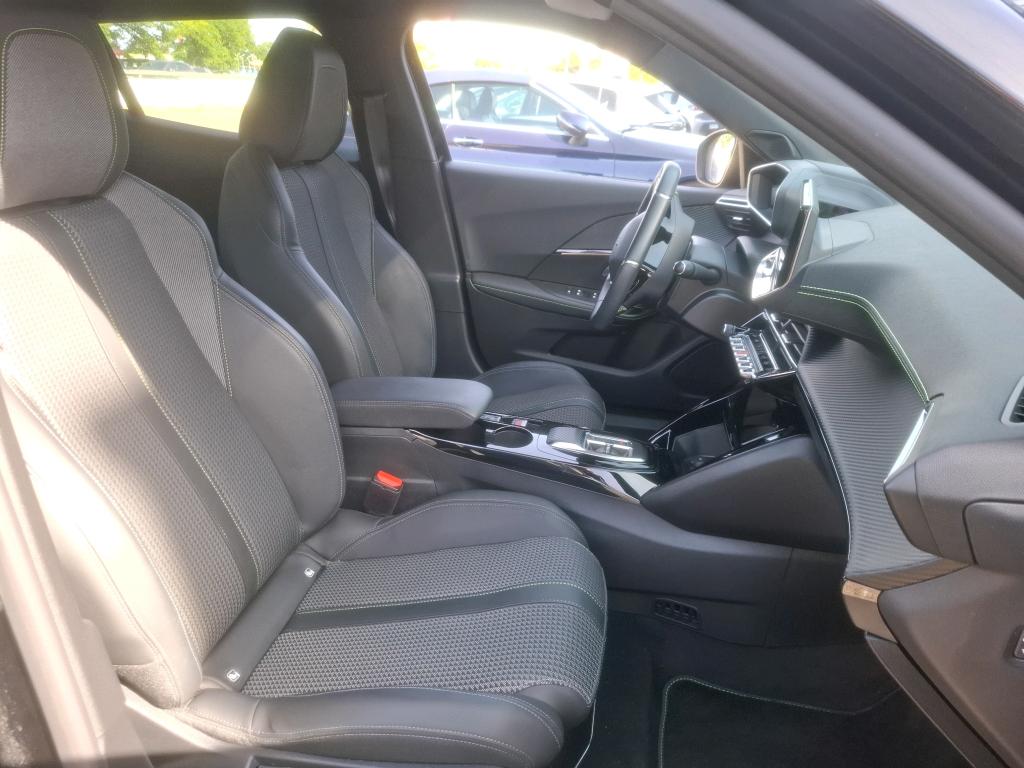 Peugeot 2008 Electrique 136 ch GT 2023