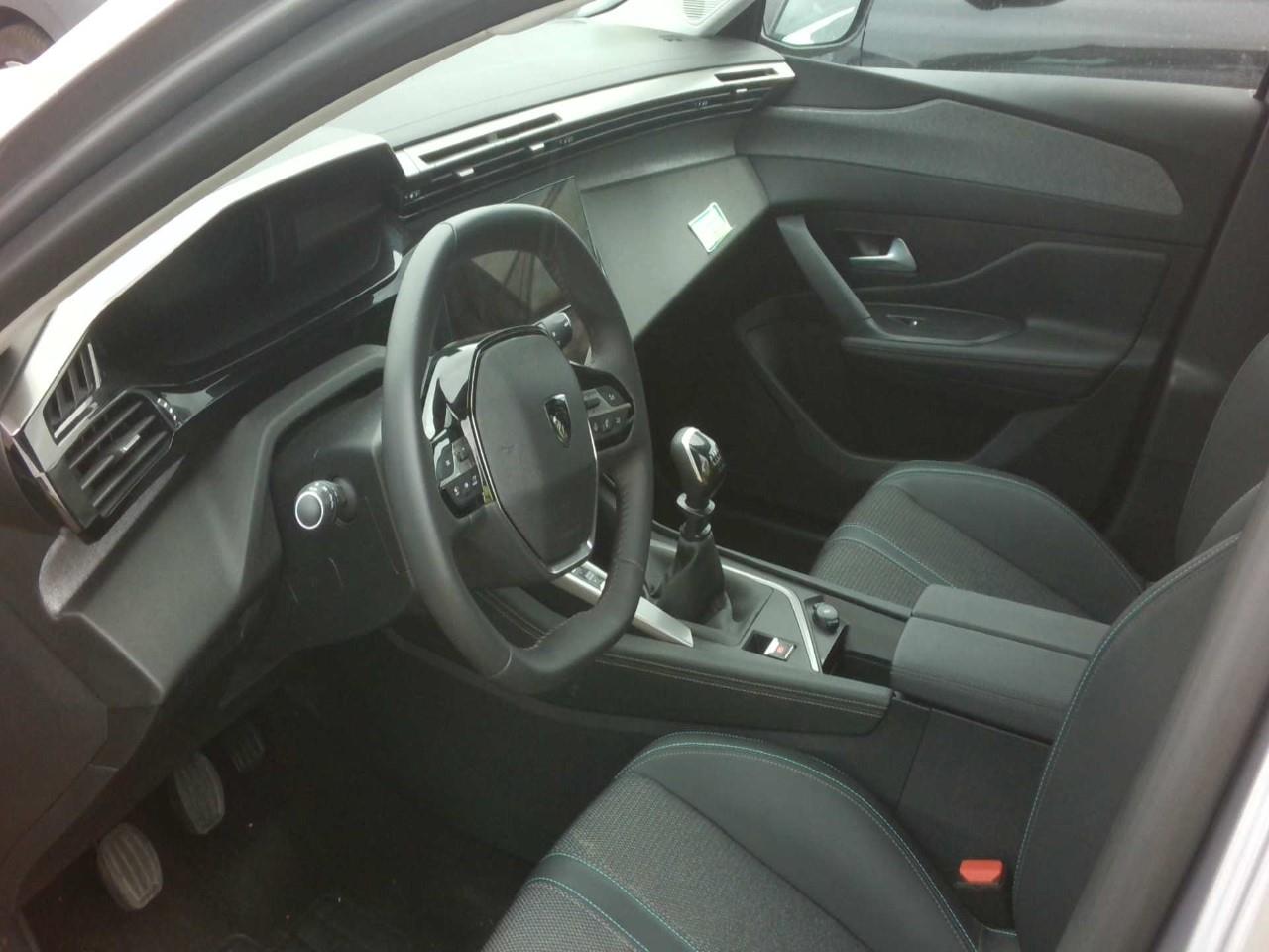 Foto Peugeot 308 4
