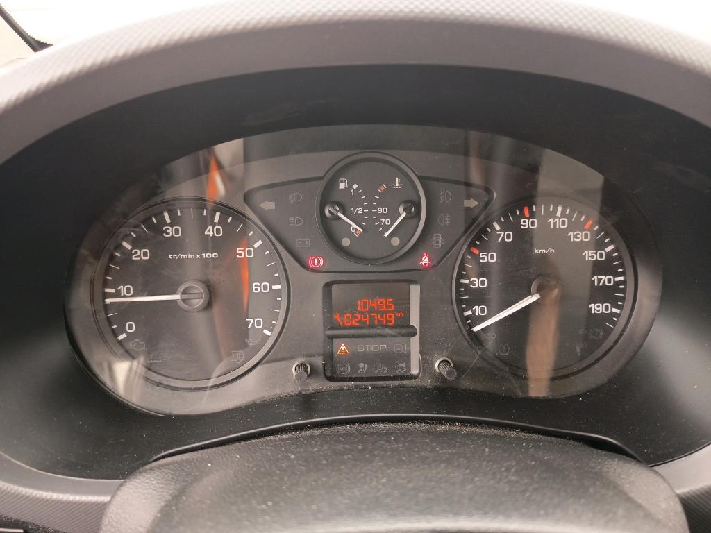 Peugeot PARTNER FOURGON STANDARD 1.6 BLUEHDI 75 BVM5 PREMIUM 2018