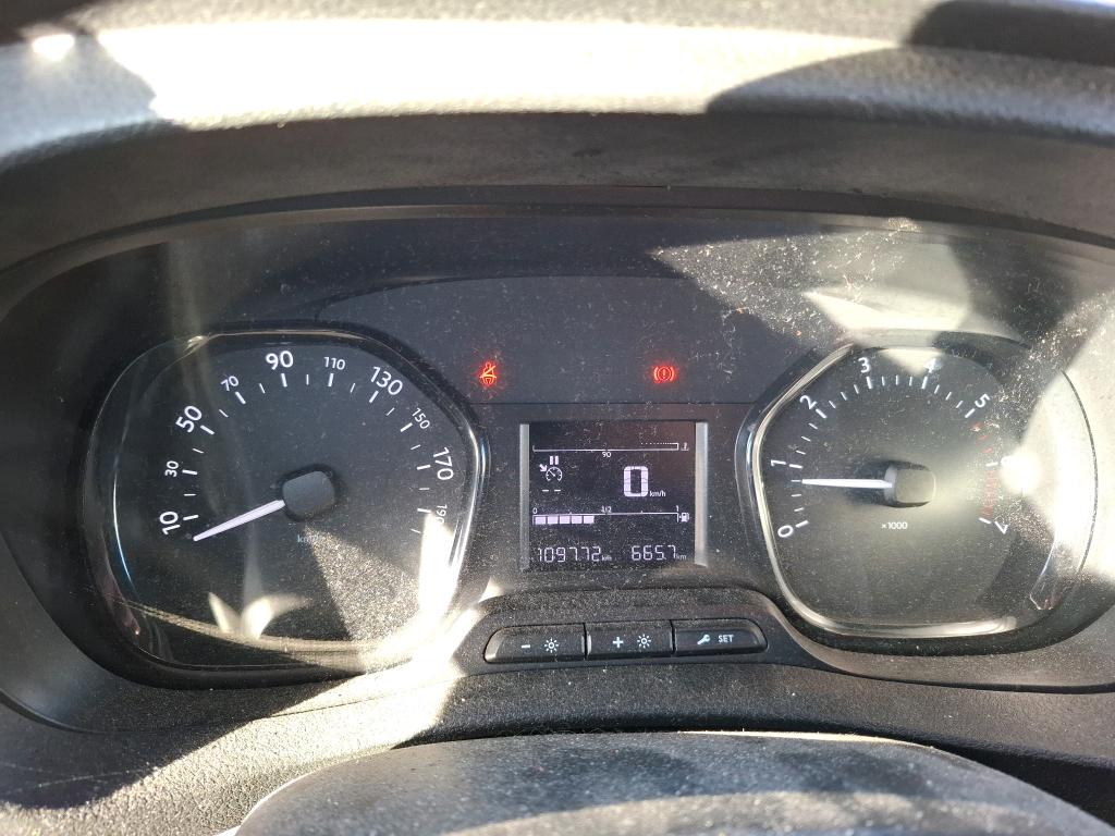 Peugeot EXPERT FGN TOLE STANDARD 2.0  BLUEHDI 120 S&S BVM6 PREMIUM 2018