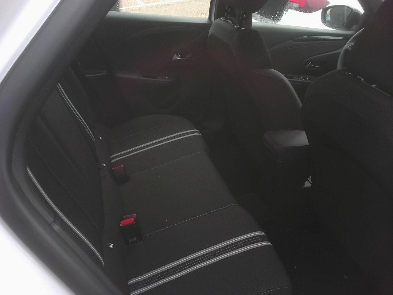 Foto Opel Corsa 11