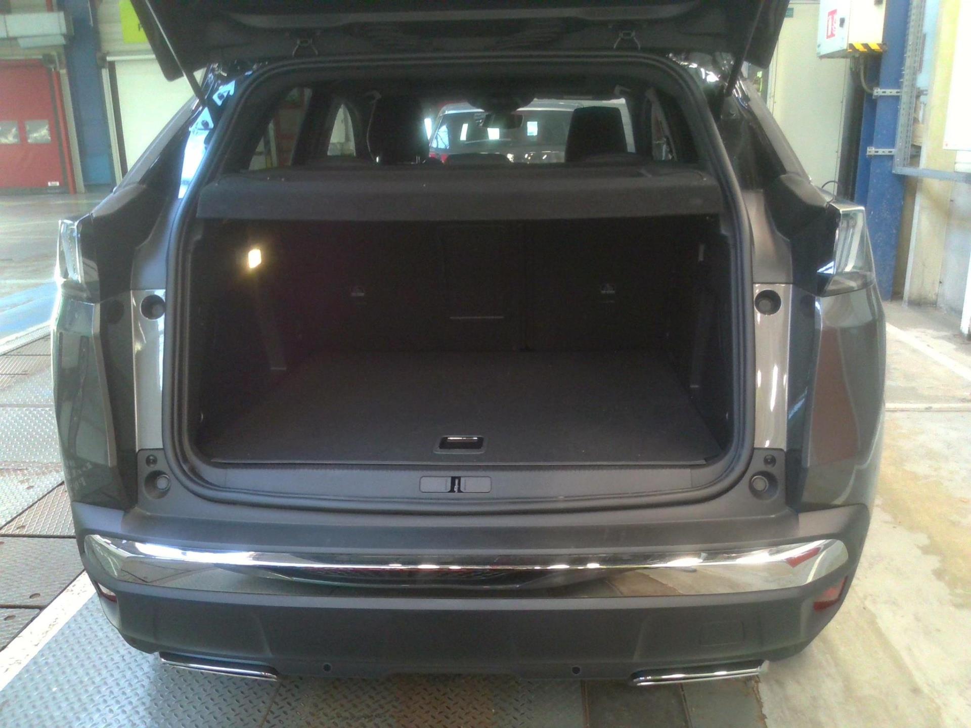 Peugeot 3008 Hybrid 225 e-EAT8 GT 2023