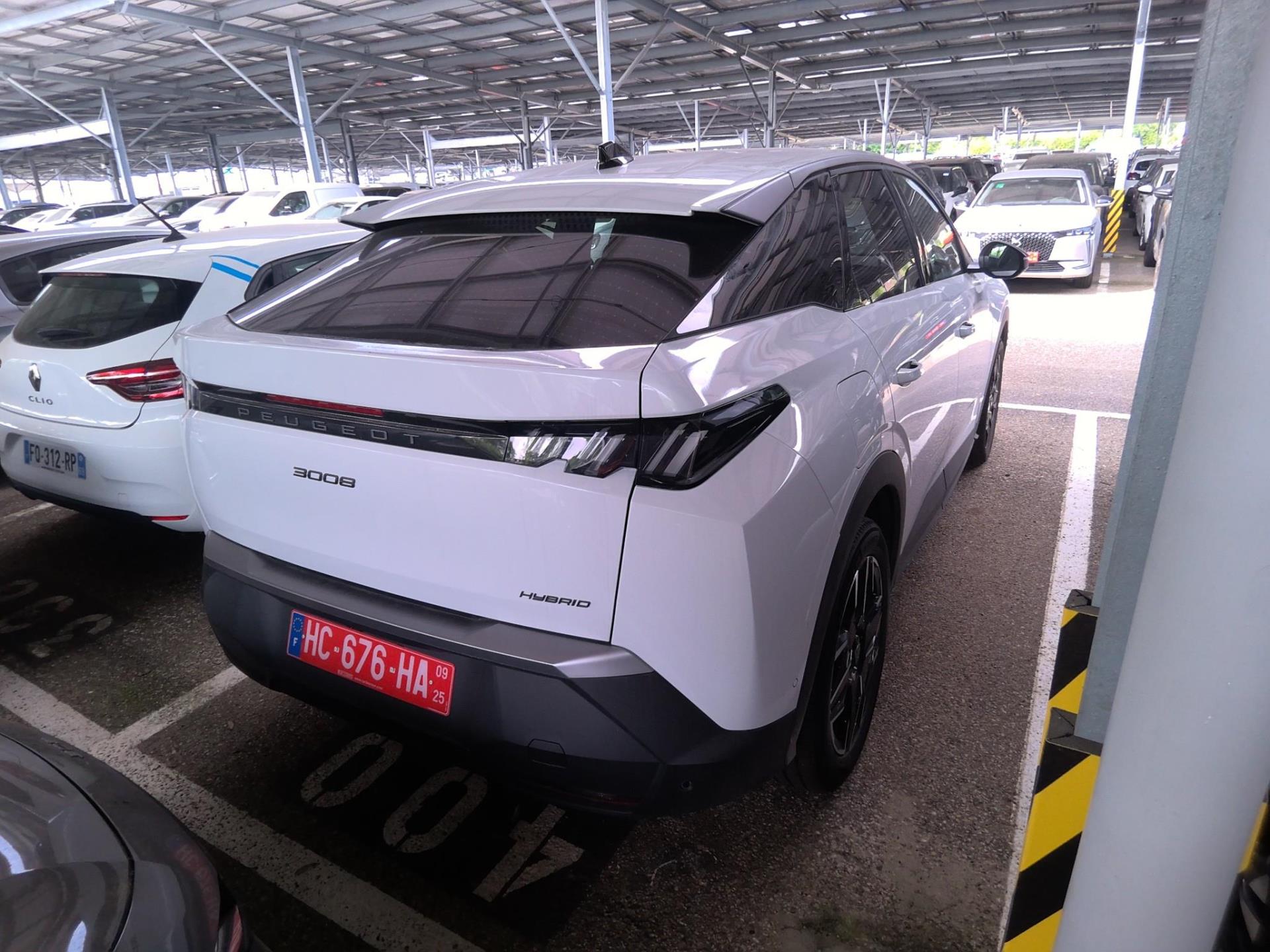 Peugeot 3008 Hybrid 136 e-DCS6 Allure 2025