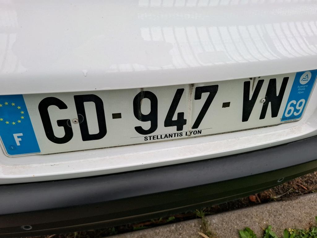 Citroen C3 SOCIETE BLUEHDI 100 S&S BVM6 FEEL NAV 2021