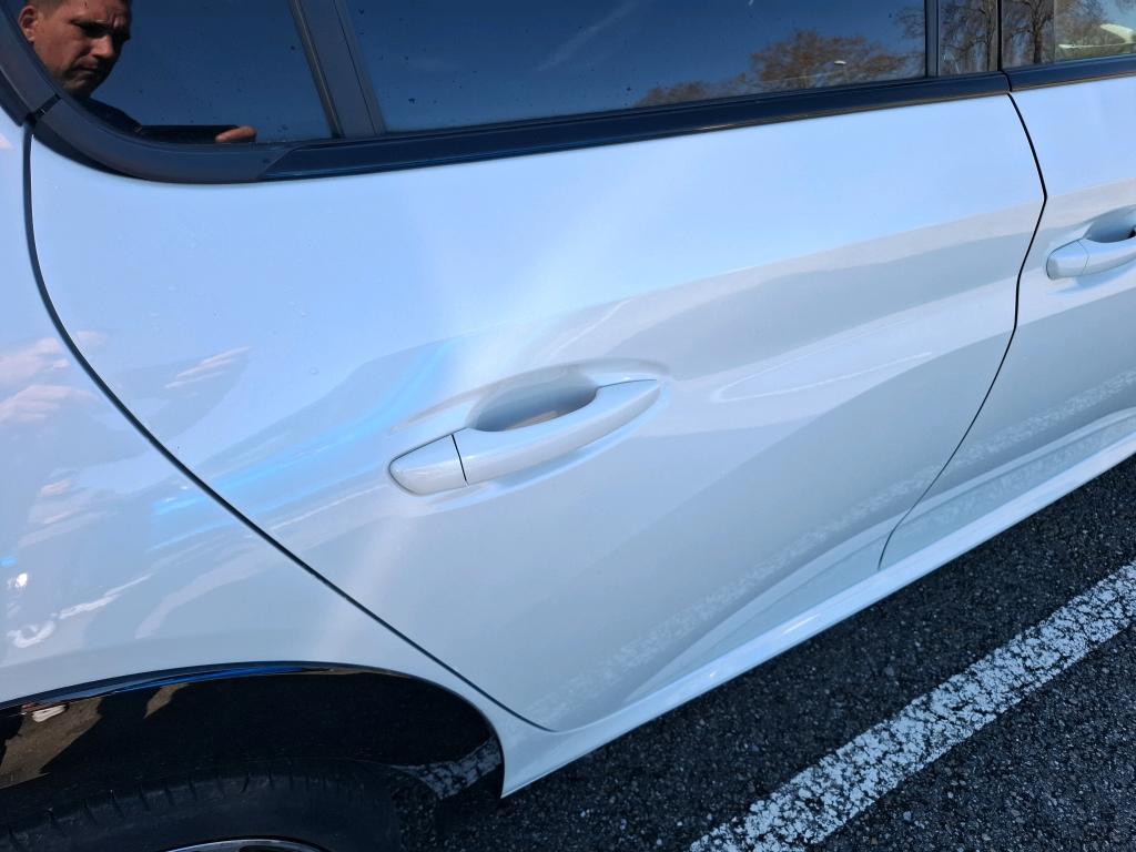 Peugeot 208 PureTech 130 S&S EAT8 GT Pack 2022