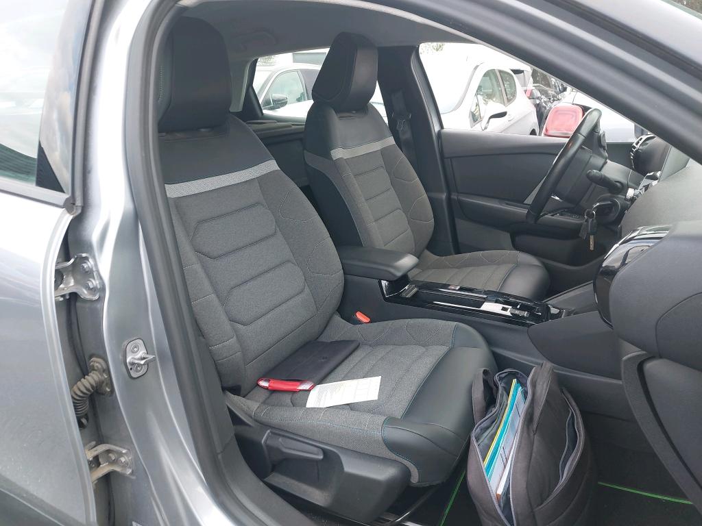 Citroen C4 SOCIETE BLUEHDI 130 S&S EAT8 FEEL NAV BUSINESS R 2021