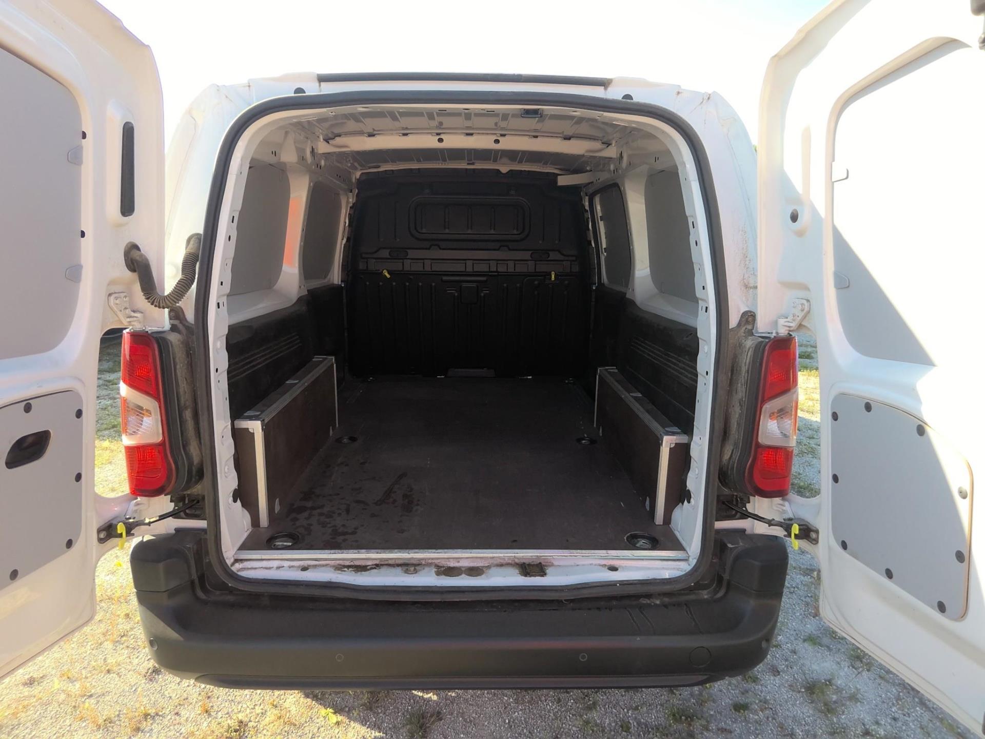 Citroen BERLINGO VAN TAILLE XL 950KG BLUEHDI 100 S&S BVM6 2024