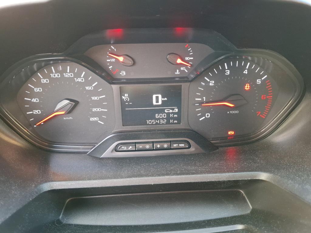 Peugeot PARTNER FOURGON STANDARD 650 KG BLUEHDI 75 BVM5 PREMIUM 2020