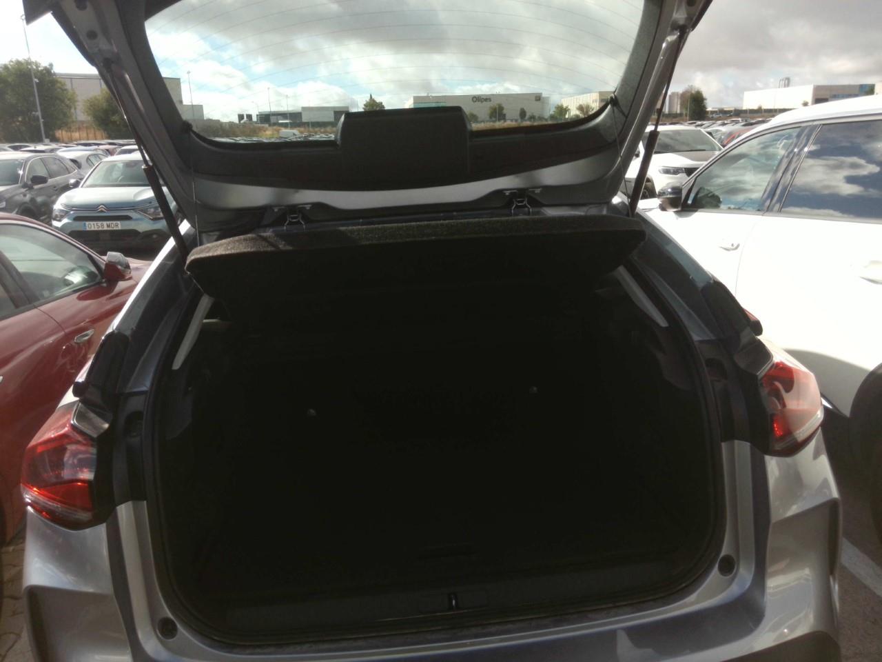 Foto Citroën C4 X 14